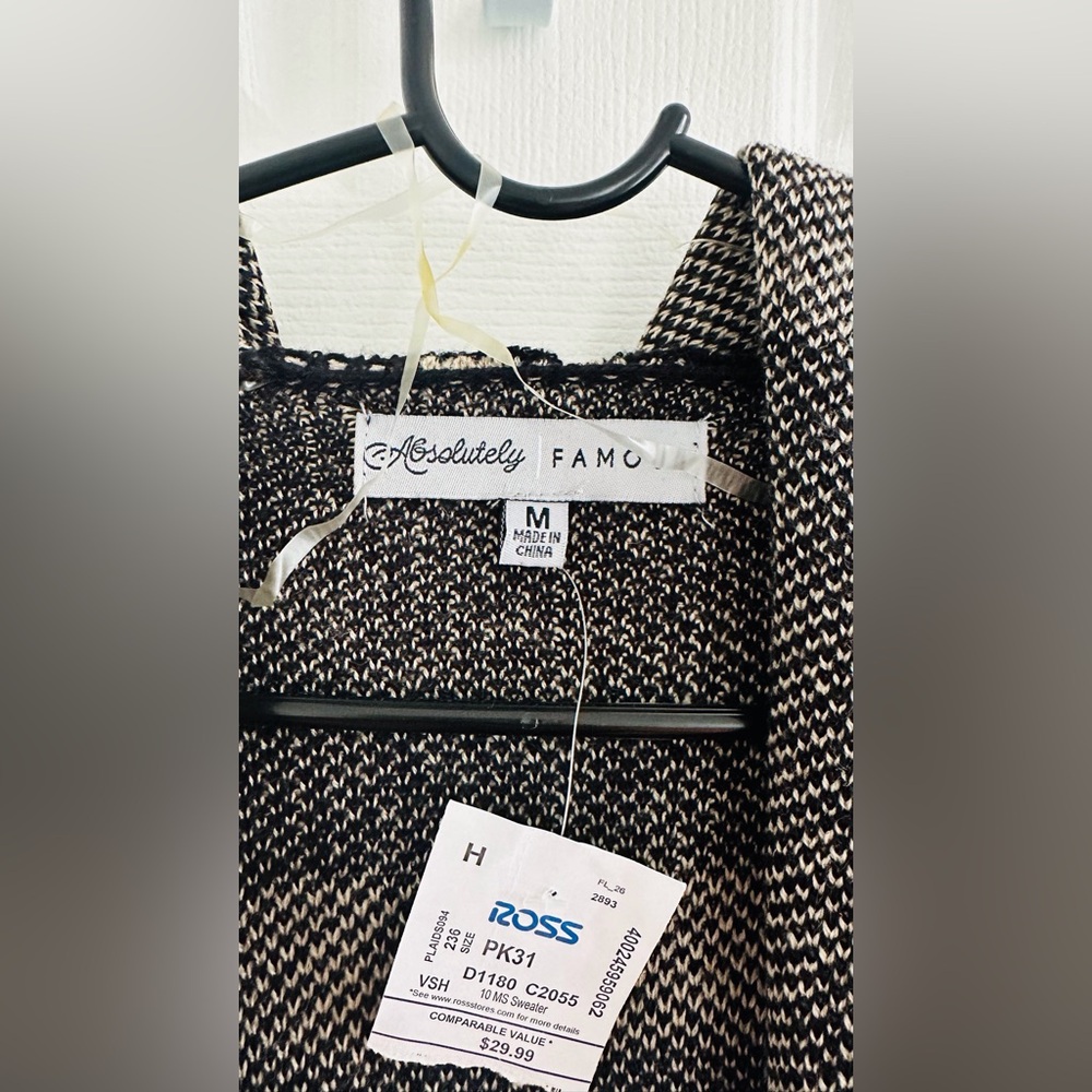 Absolutely Famous Checkered Cape in Black and Cream - Picture 2 of 7